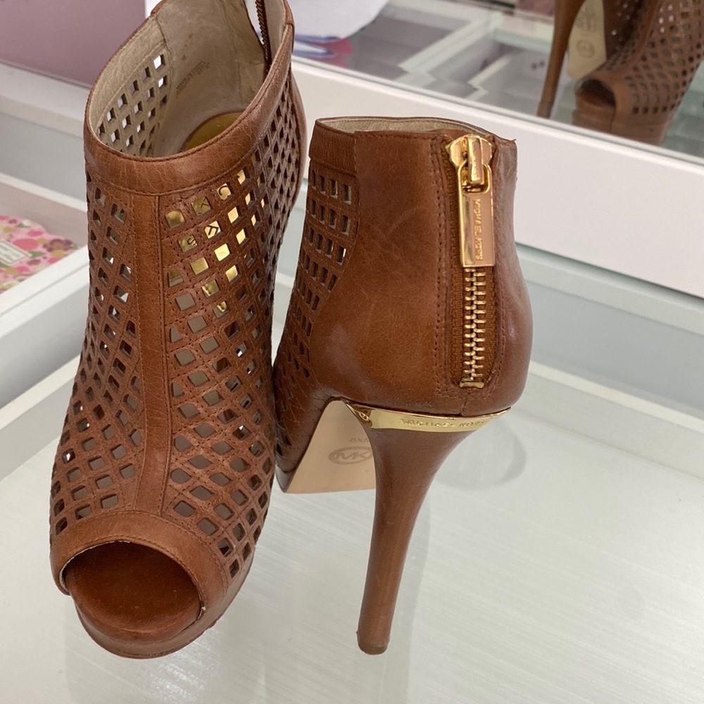 Michael Kors open toe high heel booties. Gold Logo Hardware 8.5 Great condition